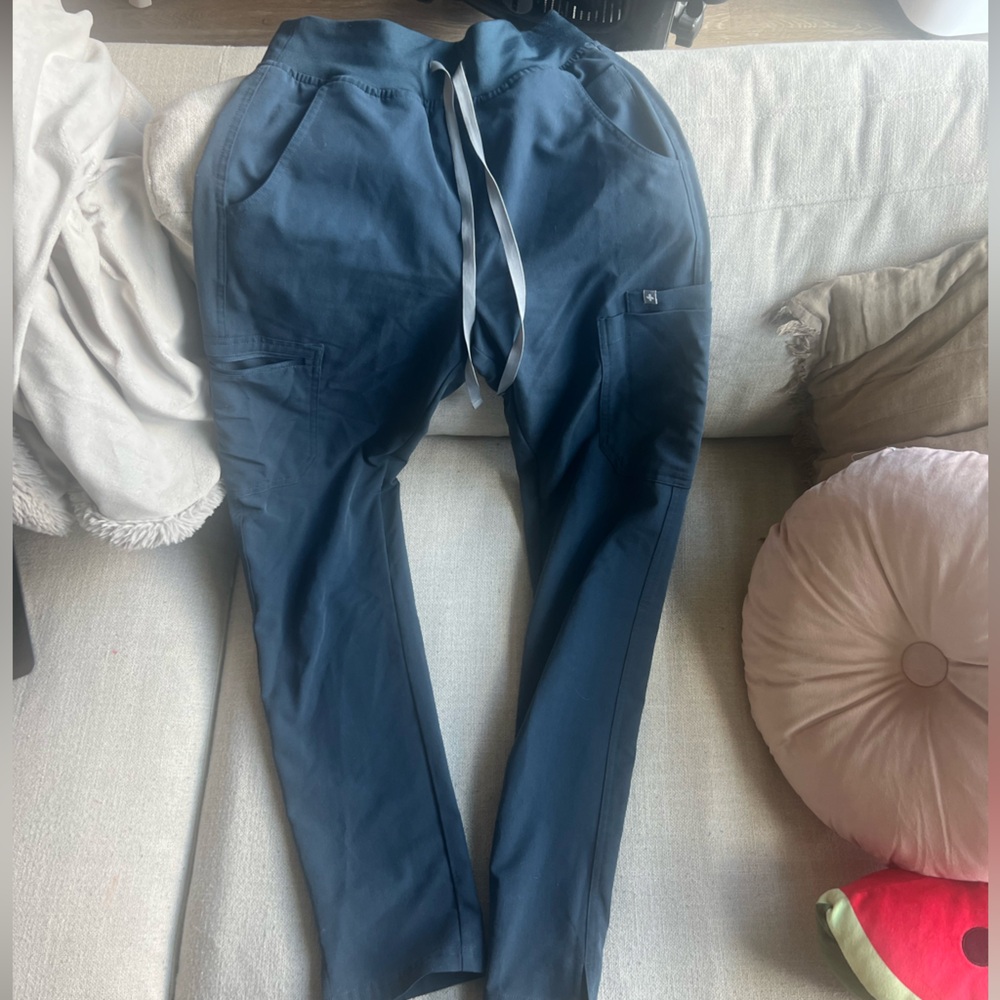 Yola Skinny Scrub High Waisted